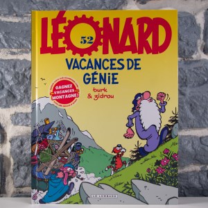 Léonard 52 Vacances de Génie (01)